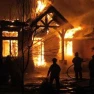 Kebakaran di Desa Tlajung Udik, menewaskan 1 Penghuni Rumah. 