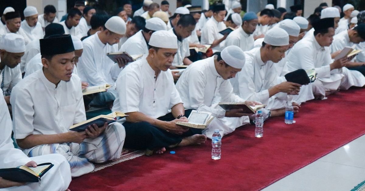 Warga Binaan Lapas Cibinong Peringati Malam Nisfu Syaban dengan Doa dan Muhasabah