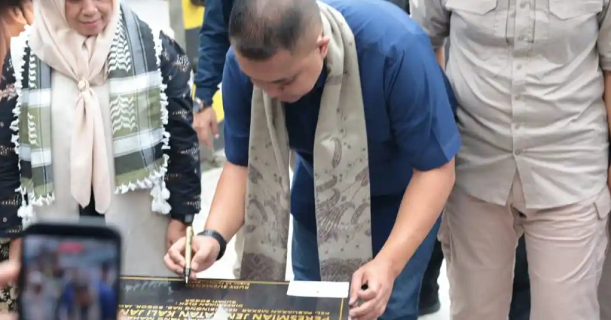 Rudy Susmanto Resmikan Jembatan Kali Jantung di Cibinong, Upaya Kurangi Risiko Banjir