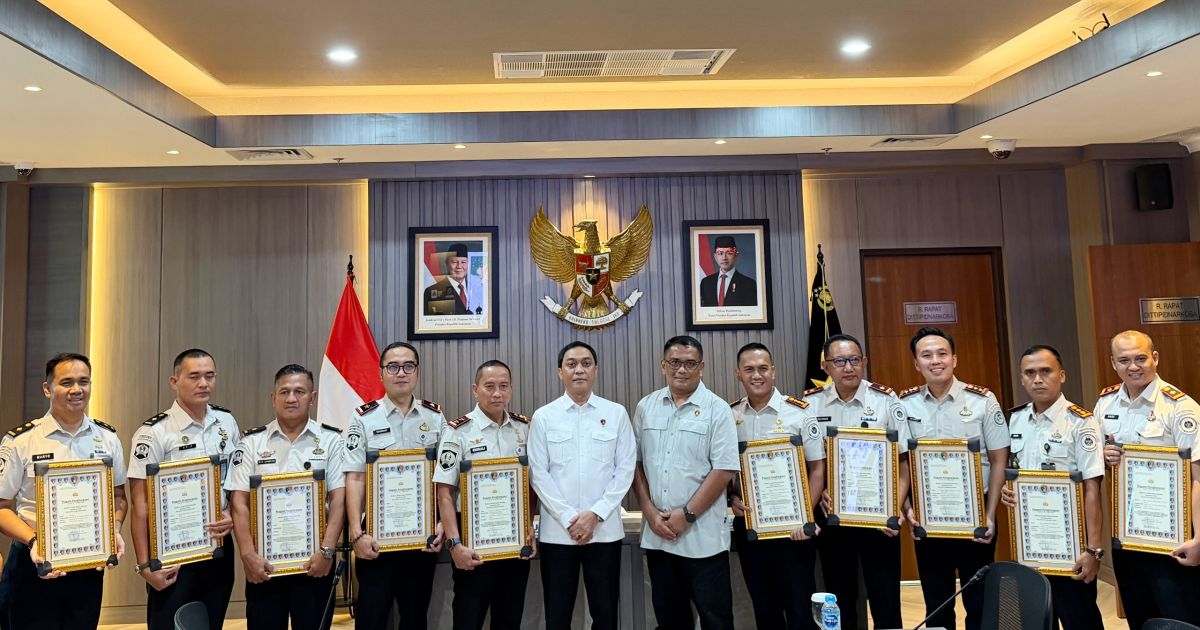 Kalapas Cibinong Terima Penghargaan dari Polri atas Sinergi Ungkap Kasus Narkoba