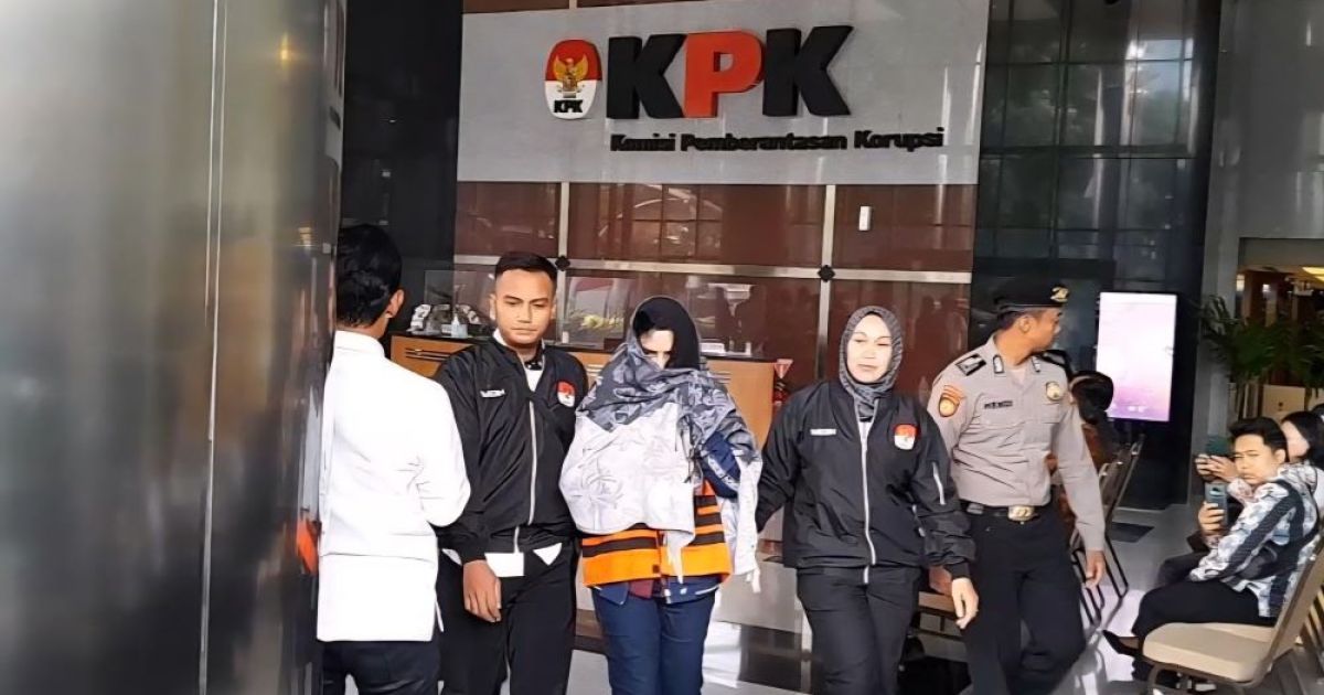 KPK resmi menahan Bupati Pekalongan, Fadia Arafiq: Ist
