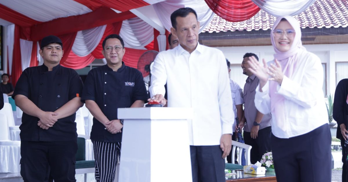 Wakil Bupati Bogor, Ade Ruhandi, resmi membuka kegiatan Lomba Memasak Tingkat Kecamatan dan Perangkat Daerah dalam rangkaian Pesona Ramadhan Bogor Berbagi 2026