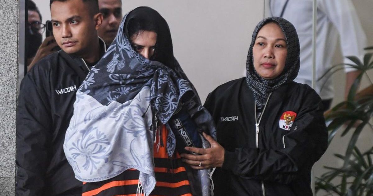 Bupati Pekalongan, Fadia Arafiq OTT KPK