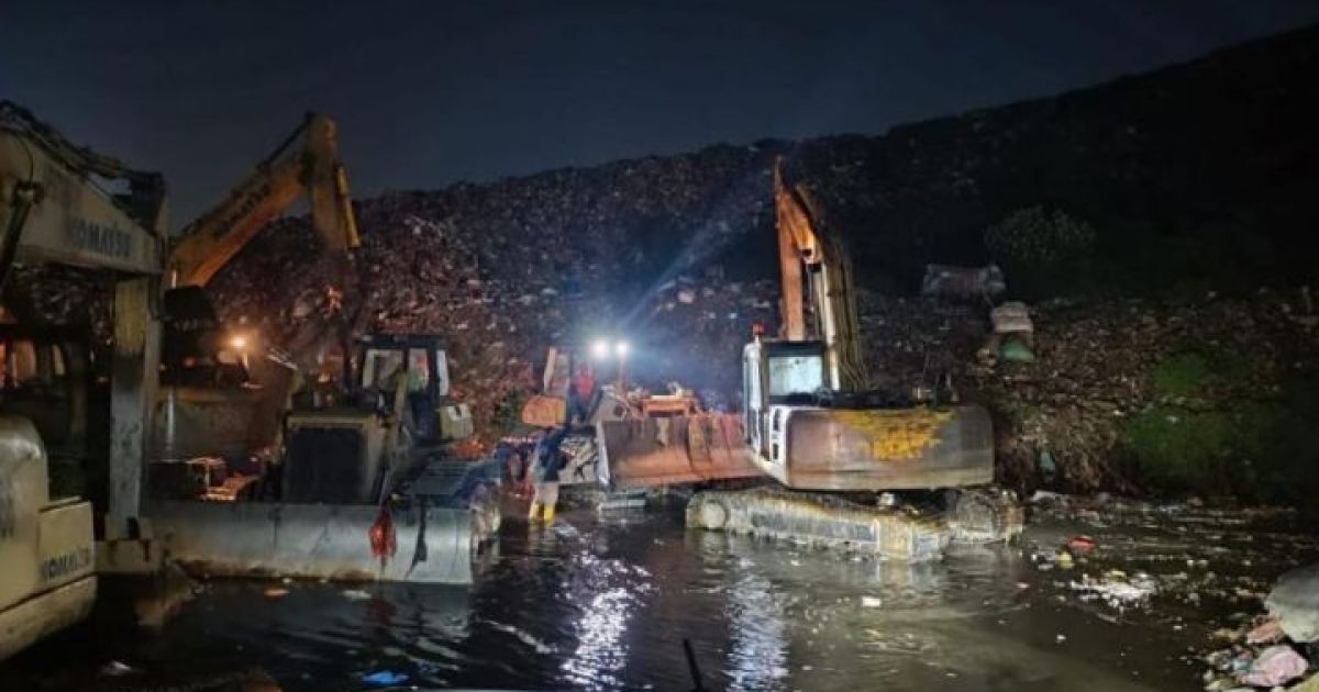Pemprov DKI Stabilkan Area TPST Bantargebang Usai Longsor, Operasional Sampah Tetap Berjalan