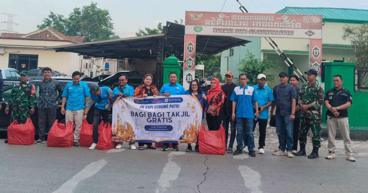 Ramadan Penuh Kepedulian, KNPI Gunung Putri dan Forkopimcam Bagikan Takjil