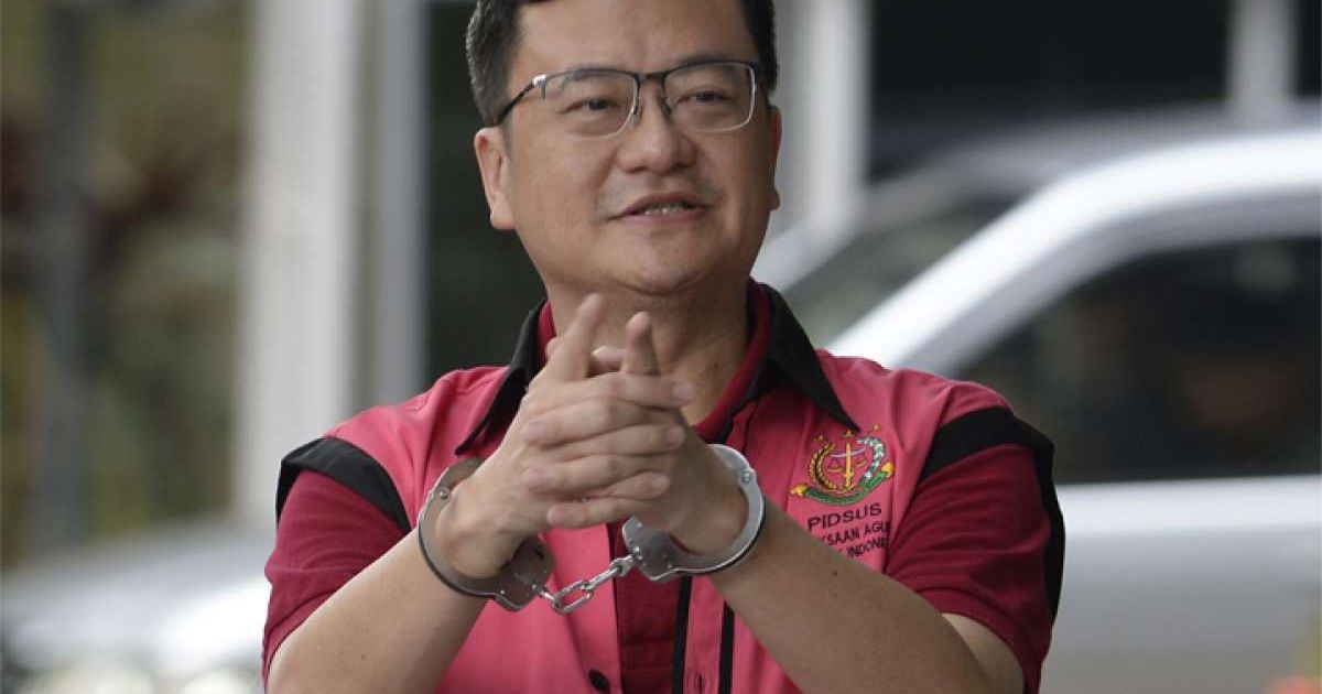 Ilustrasi : Benny Tjokrosaputro