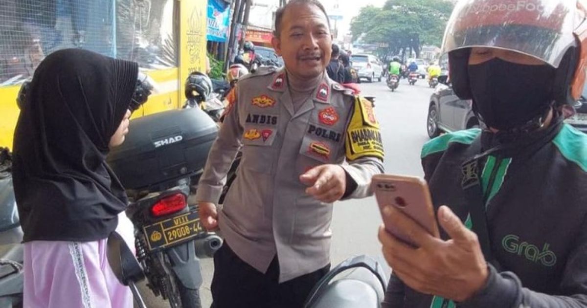 Gadis Menangis di Gunung Putri Bogor Diamankan Polisi, Mengaku Ditinggal Pacar