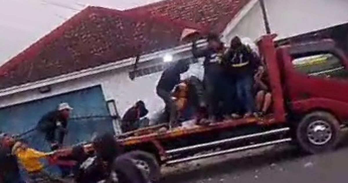 Miris! Hari Lebaran Ternoda, Bentrokan Warga di Jonggol Jadi Sorotan