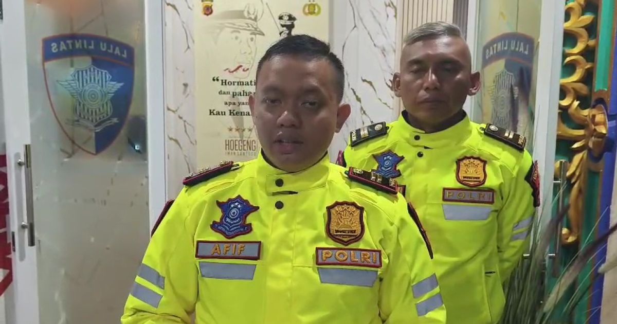 Aksi Berbahaya! Minibus Terobos One Way di Puncak, Ini Tindakan Polisi