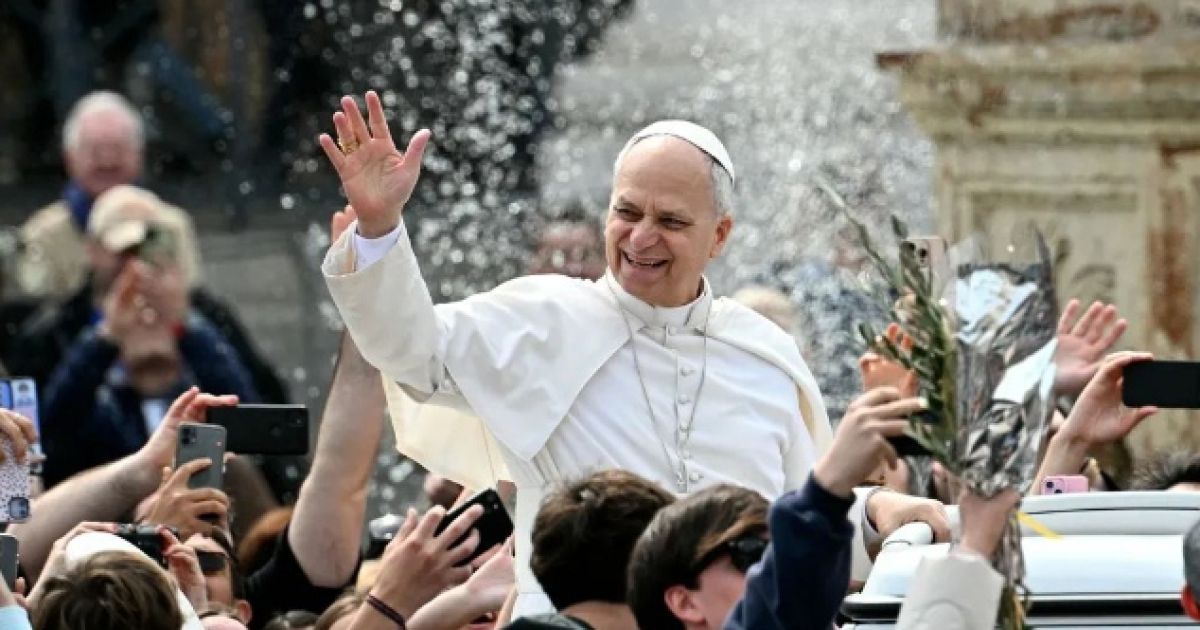 Paus Leo XIV Desak Akhiri Perang Iran Sebelum Paskah, Tekan AS-Israel Hentikan Serangan