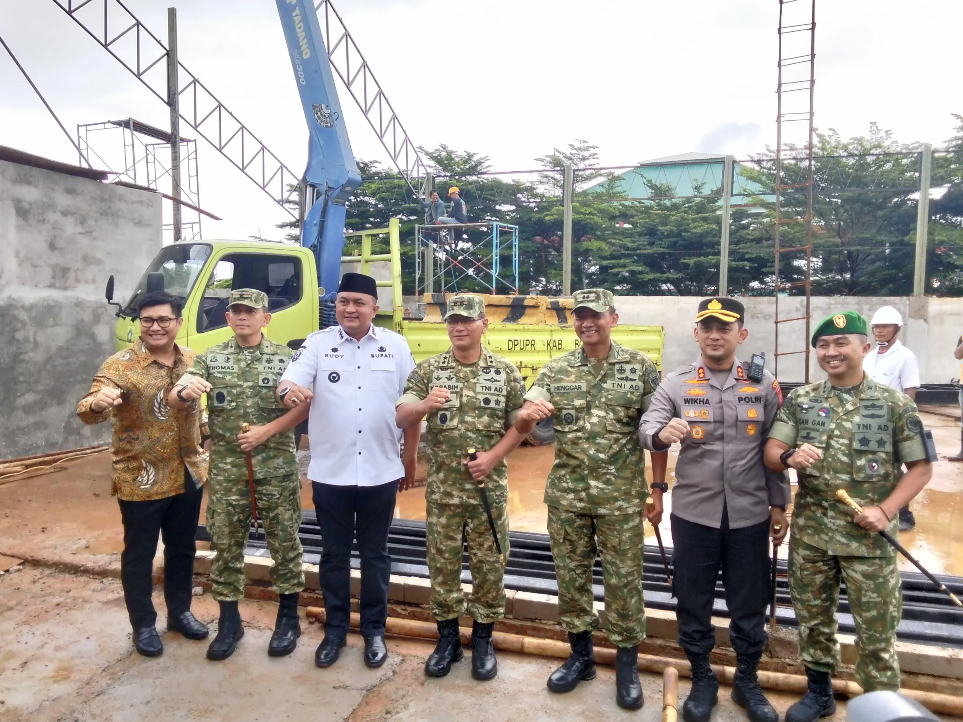 Pangdam III/Siliwangi Tinjau Pembangunan KDKMP di Cibinong, Target Diresmikan 31 Januari 2026