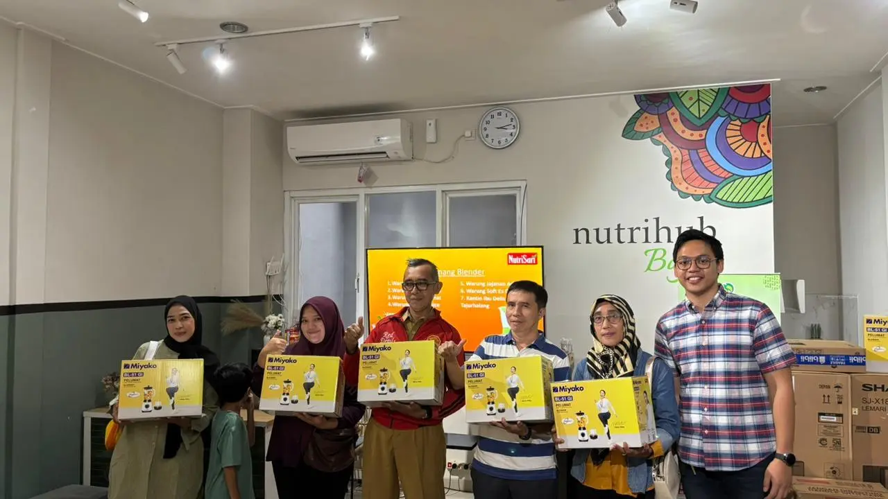 NutriSari Luncurkan Peach Tea, Hadirkan Program Tukar Sachet untuk Dukung UMKM