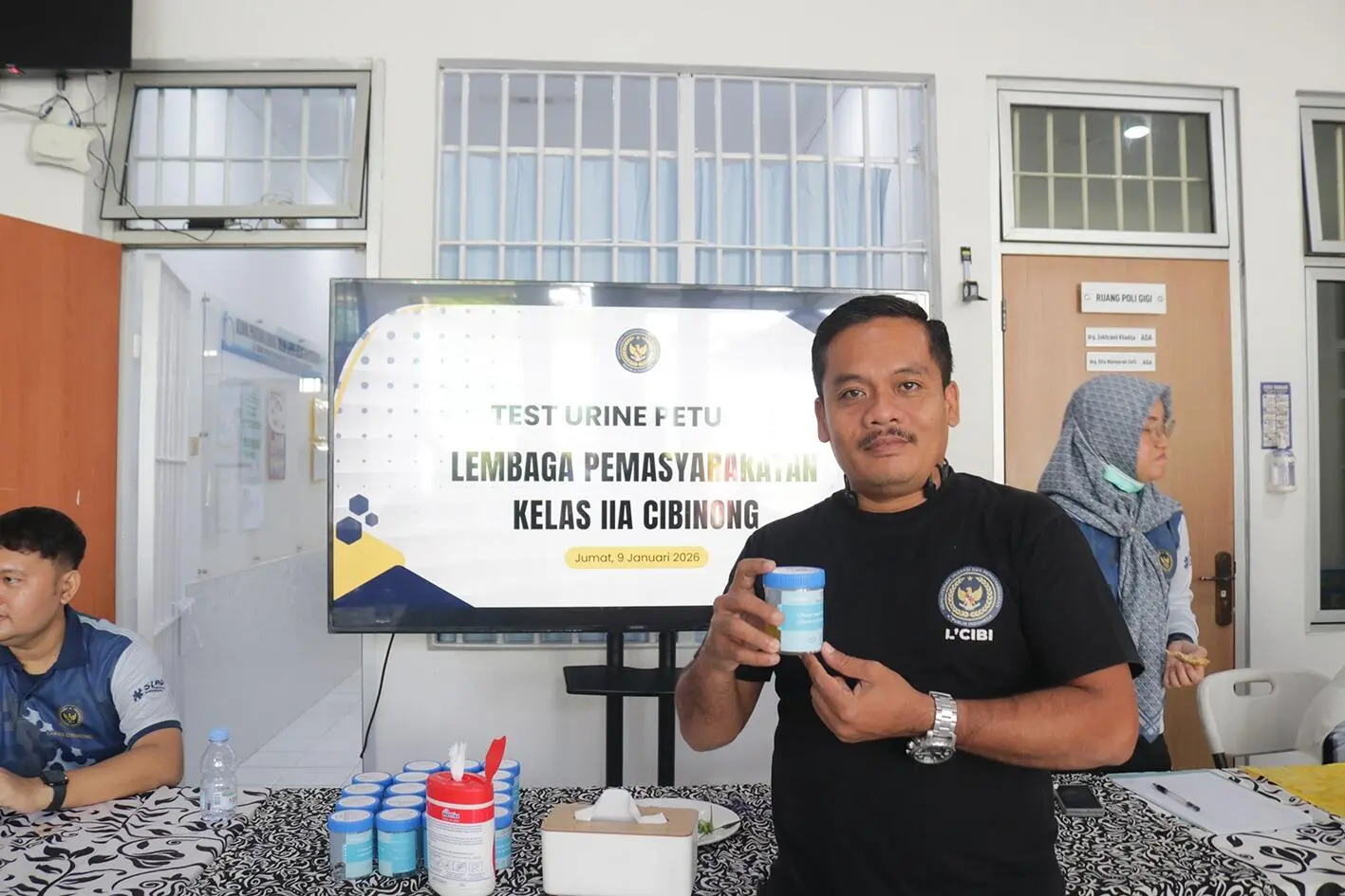 Lapas Cibinong Gelar Tes Urine Pegawai dan Warga Binaan, Seluruh Hasil Negatif