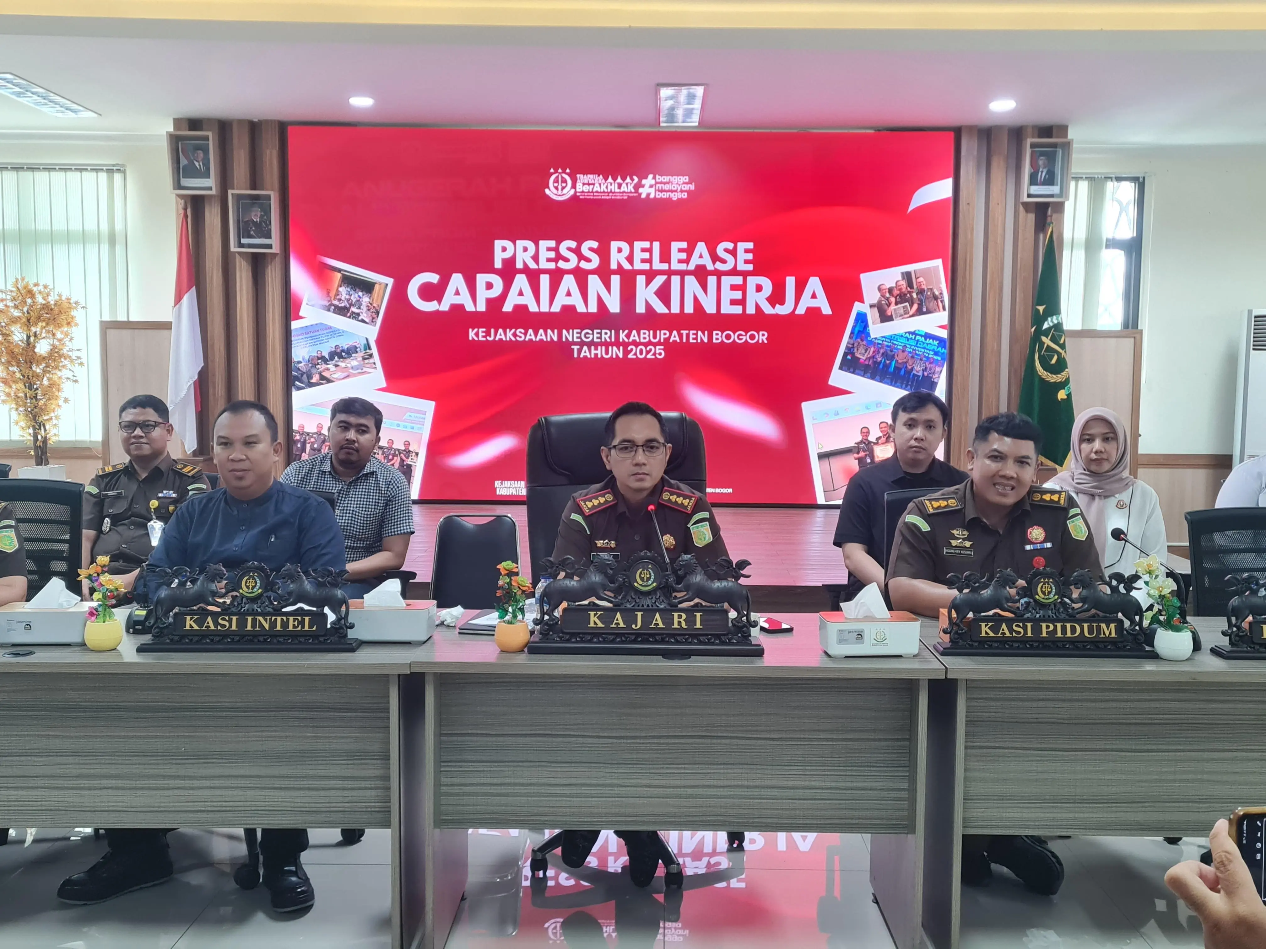 Kinerja Kejari Kabupaten Bogor 2025 Capai 98,26 Persen, Raih 7 Penghargaan Tingkat Jawa Barat