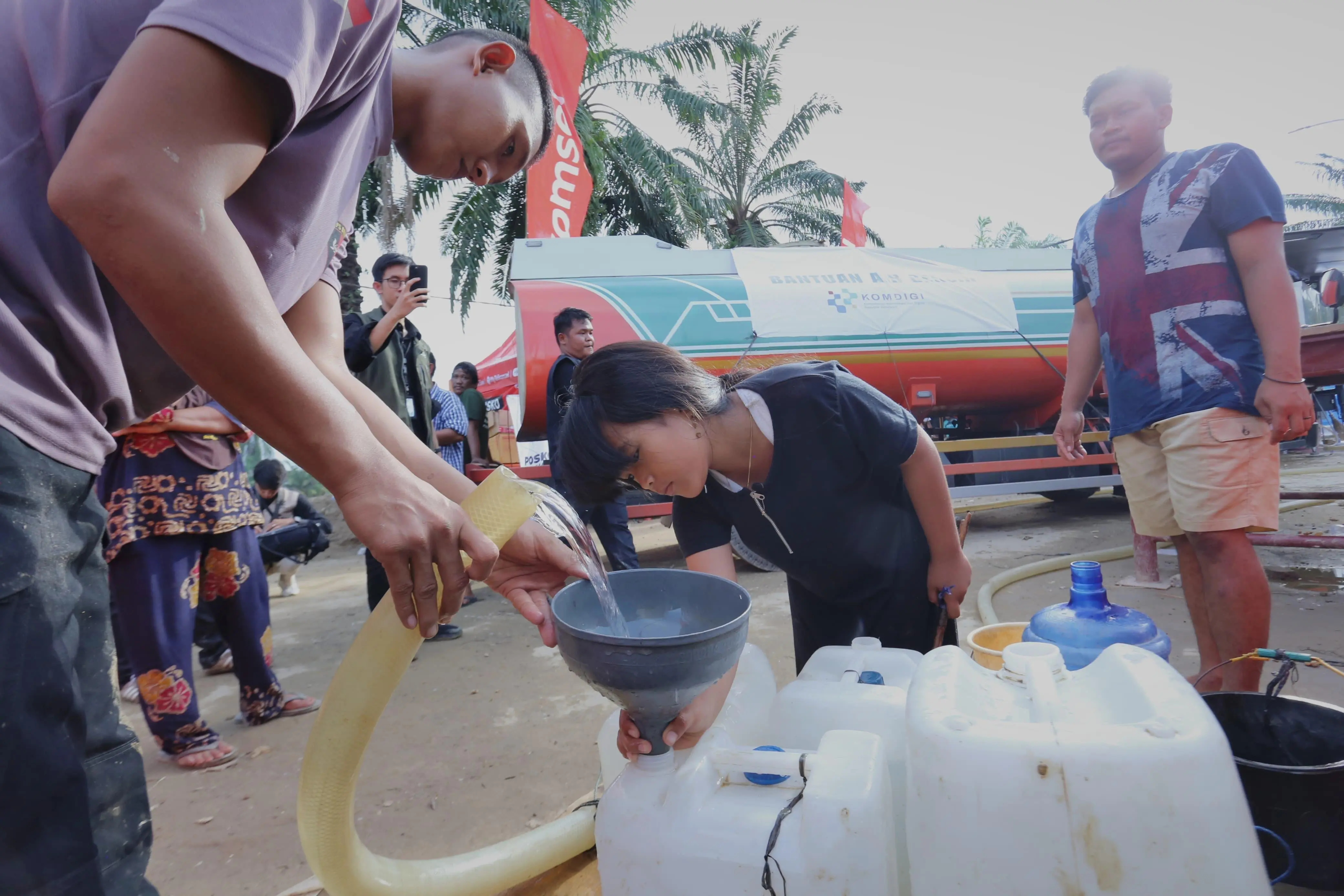 Aceh Bangkit: 1 Juta Liter Air Bersih untuk Korban Banjir Aceh Tamiang
