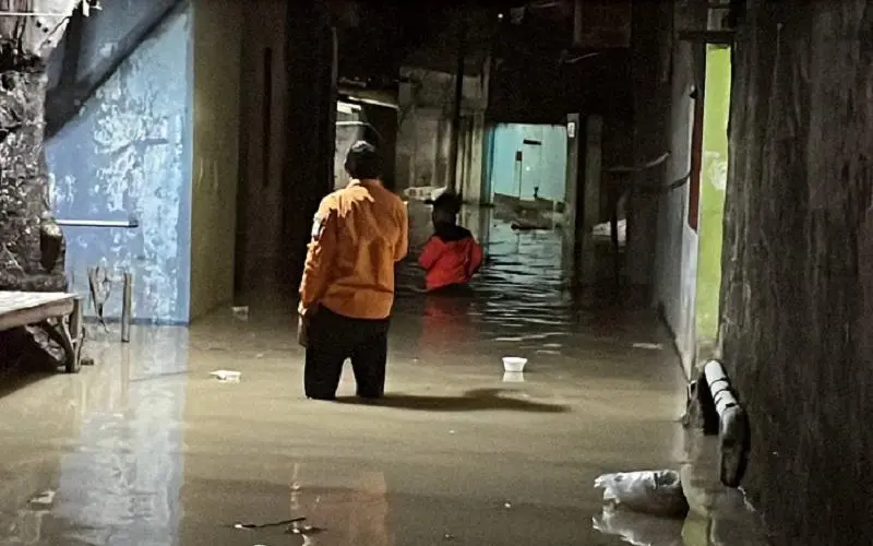 Banjir Malam Natal di Bekasi Berangsur Surut, Lima Titik Terdampak
