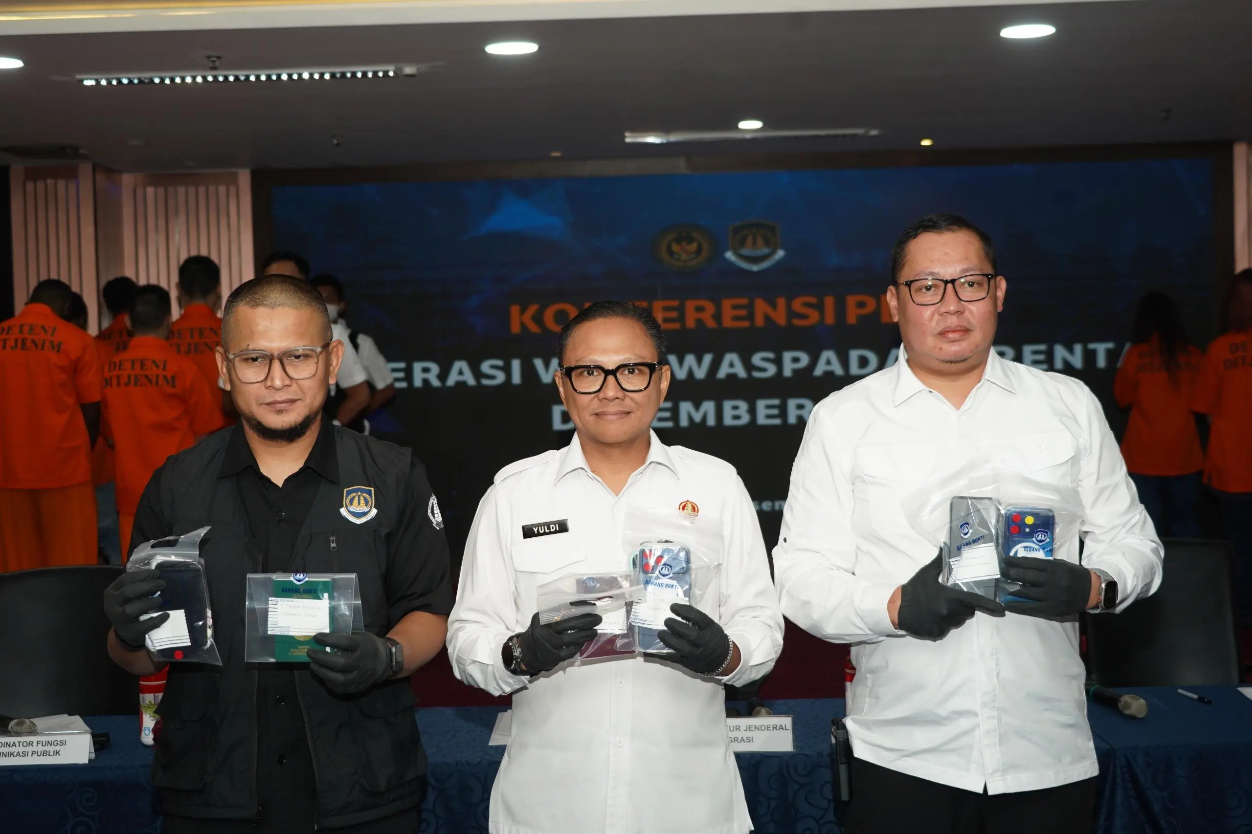 Operasi Wirawaspada, Imigrasi Tangkap 220 WNA Pelanggar Aturan Keimigrasian