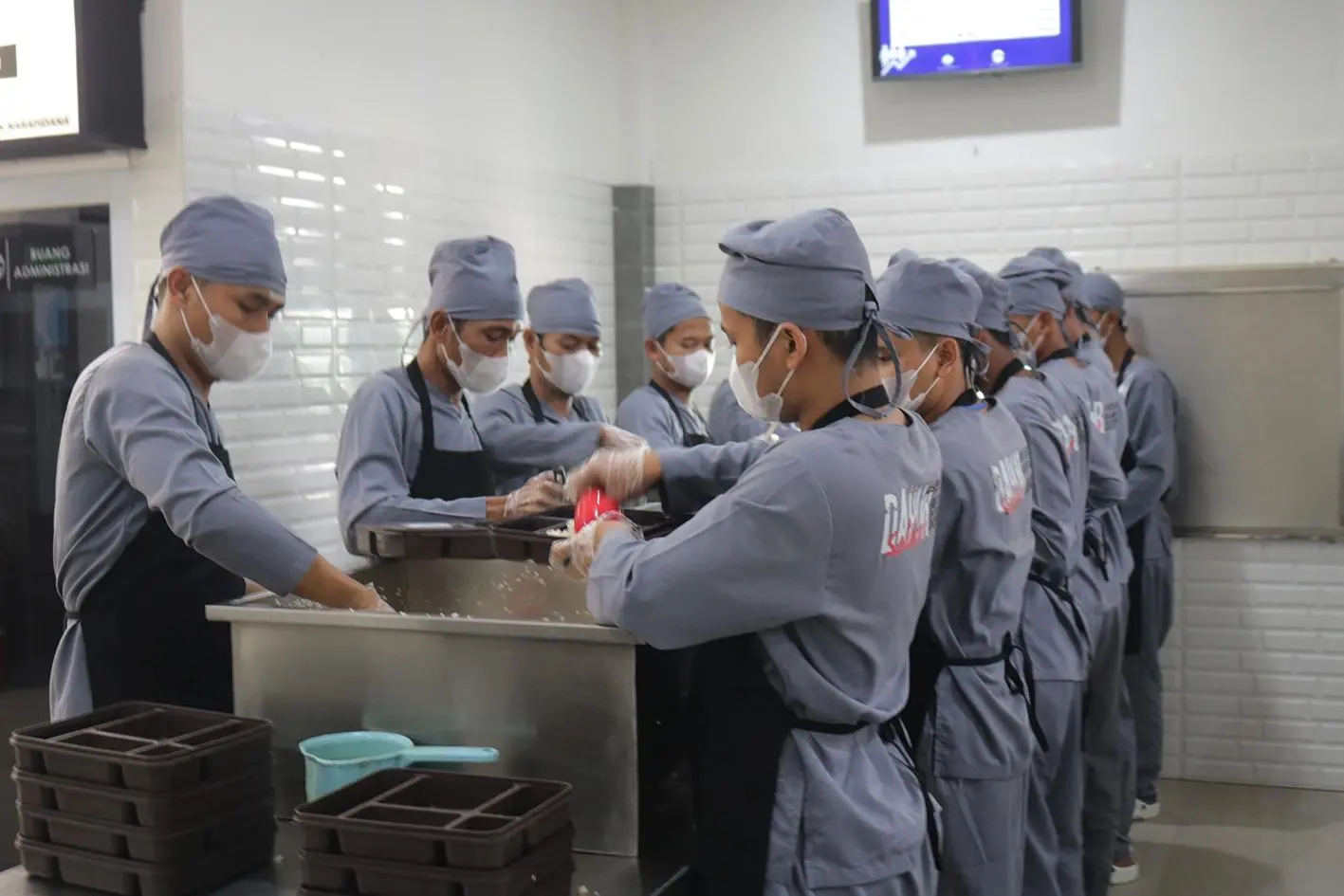 Dapur Sahabat Lapas Cibinong Raih Sertifikasi Higiene dan Halal, Perkuat Layanan Makanan Bergizi bagi Warga Binaan