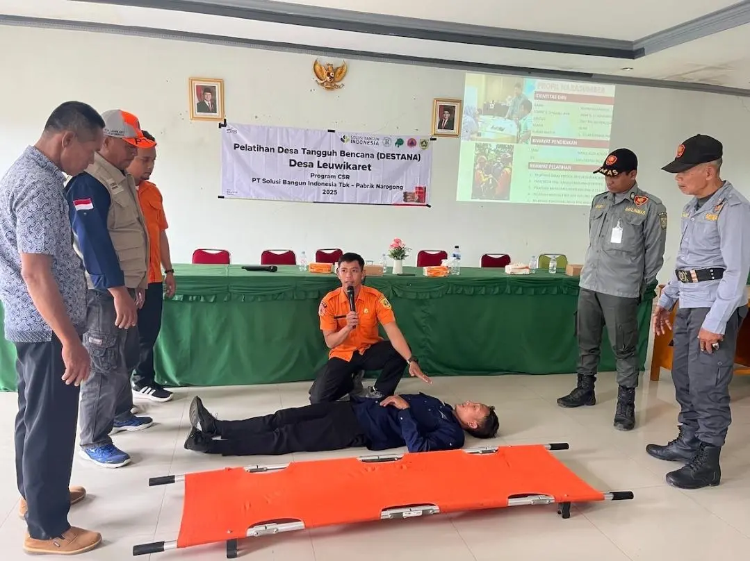 SIG Narogong Gandeng BPBD Bentuk Desa Tangguh Bencana di Leuwikaret Bogor