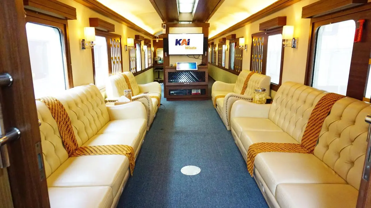 Pemprov Jabar dan KAI Hadirkan Kereta Wisata 