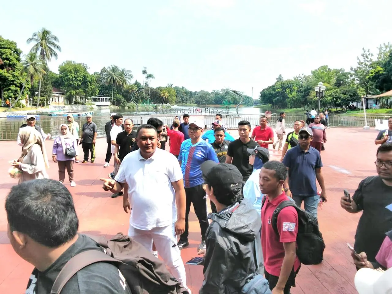 CFD Cibinong Diserbu Warga, DPRD Soroti Dampak Penutupan Jalur terhadap Proyek Pembangunan