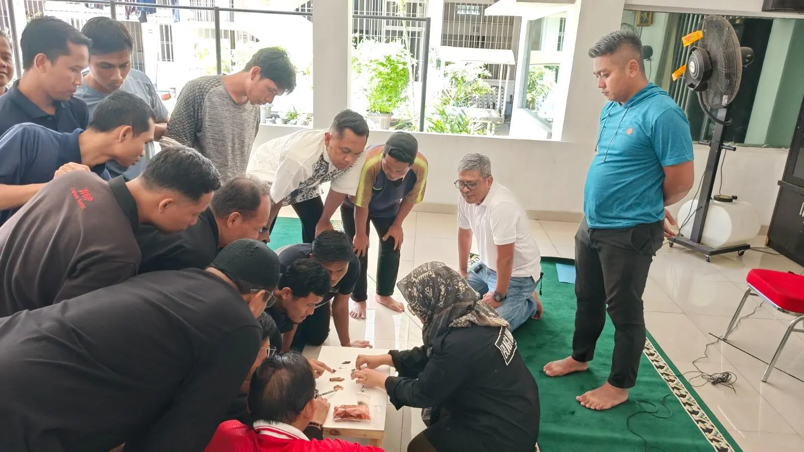 Warga Binaan Lapas Sentul Dilatih Buat Minuman Tradisional Bir Pletok