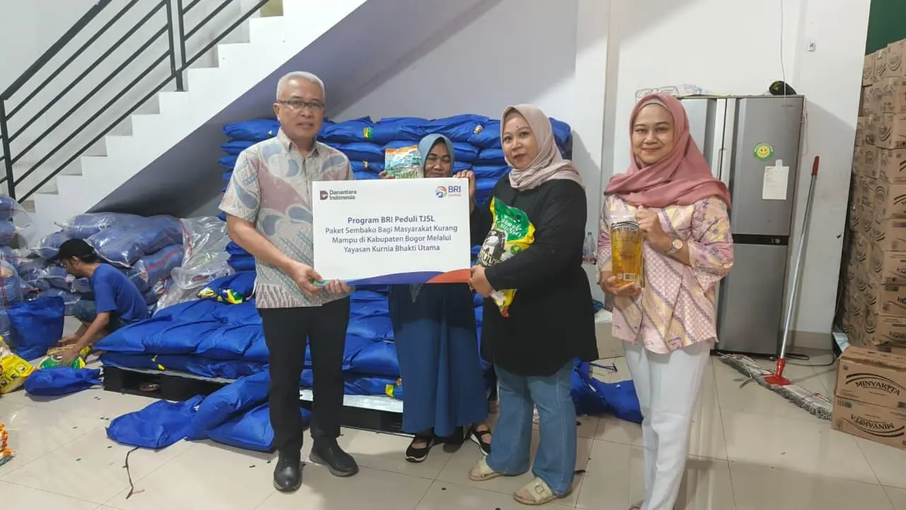 BRI Bogor Pajajaran Dorong Kepedulian Sosial Lewat Penyaluran 2.000 Paket Sembako