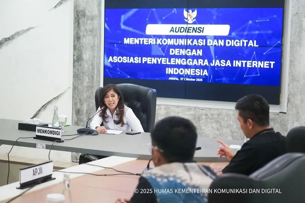 Menkomdigi Meutya Hafid Minta ISP Hadirkan Internet Murah dan Berkualitas untuk Masyarakat