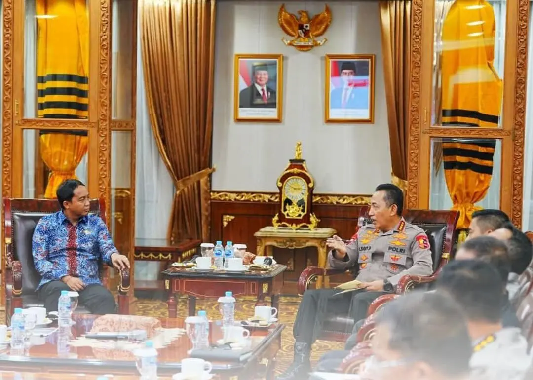 Kapolri dan Menteri Kehutanan Bahas Penanganan Karhutla