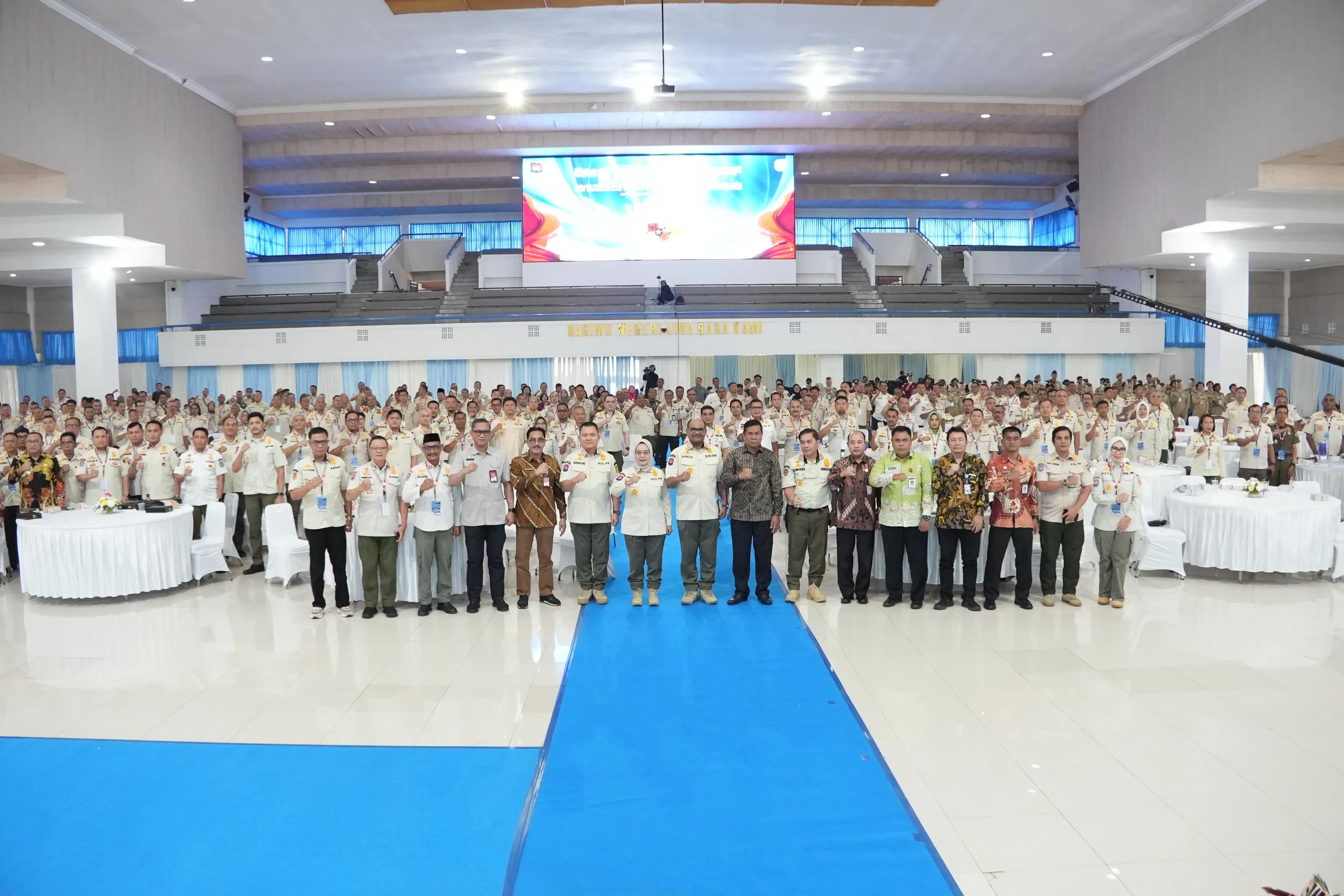 Satpol PP dan Satlinmas Diminta Bangun Citra Baru yang Humanis dan Pro Rakyat