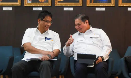 Pemerintah Luncurkan Paket Ekonomi 2025, Targetkan Jutaan Lapangan Kerja Baru dan Pertumbuhan Inklusif