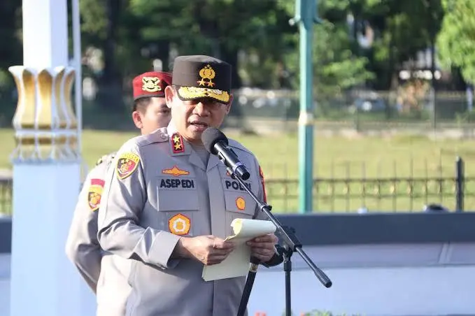 Polda Metro Jaya Kerahkan Ribuan Personel Amankan Demo Buruh di DPR RI, Kapolda Tekankan Sikap Humanis