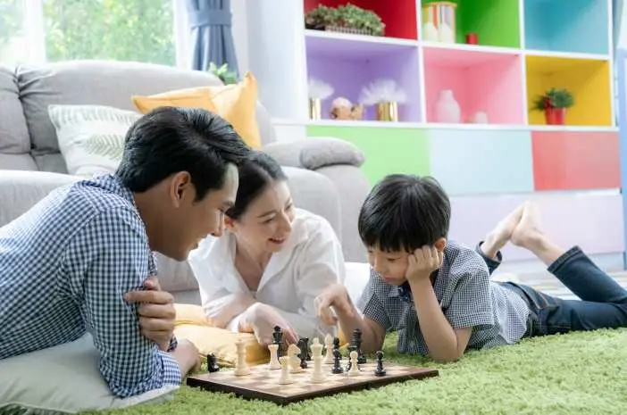 Libur Keluarga di Rumah? Ini 10 Tips Seru Biar Gak Bosan!