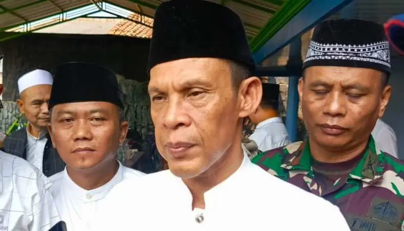 Program Jumat Keliling di Cileungsi, Jaro Ade Serap Aspirasi Warga Soal Sungai hingga Rutilahu