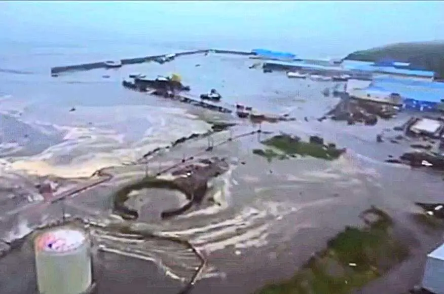 Tsunami Terjang Kota Pelabuhan Severo-Kurilsk Rusia Usai Gempa Dahsyat Magnitudo 8,7