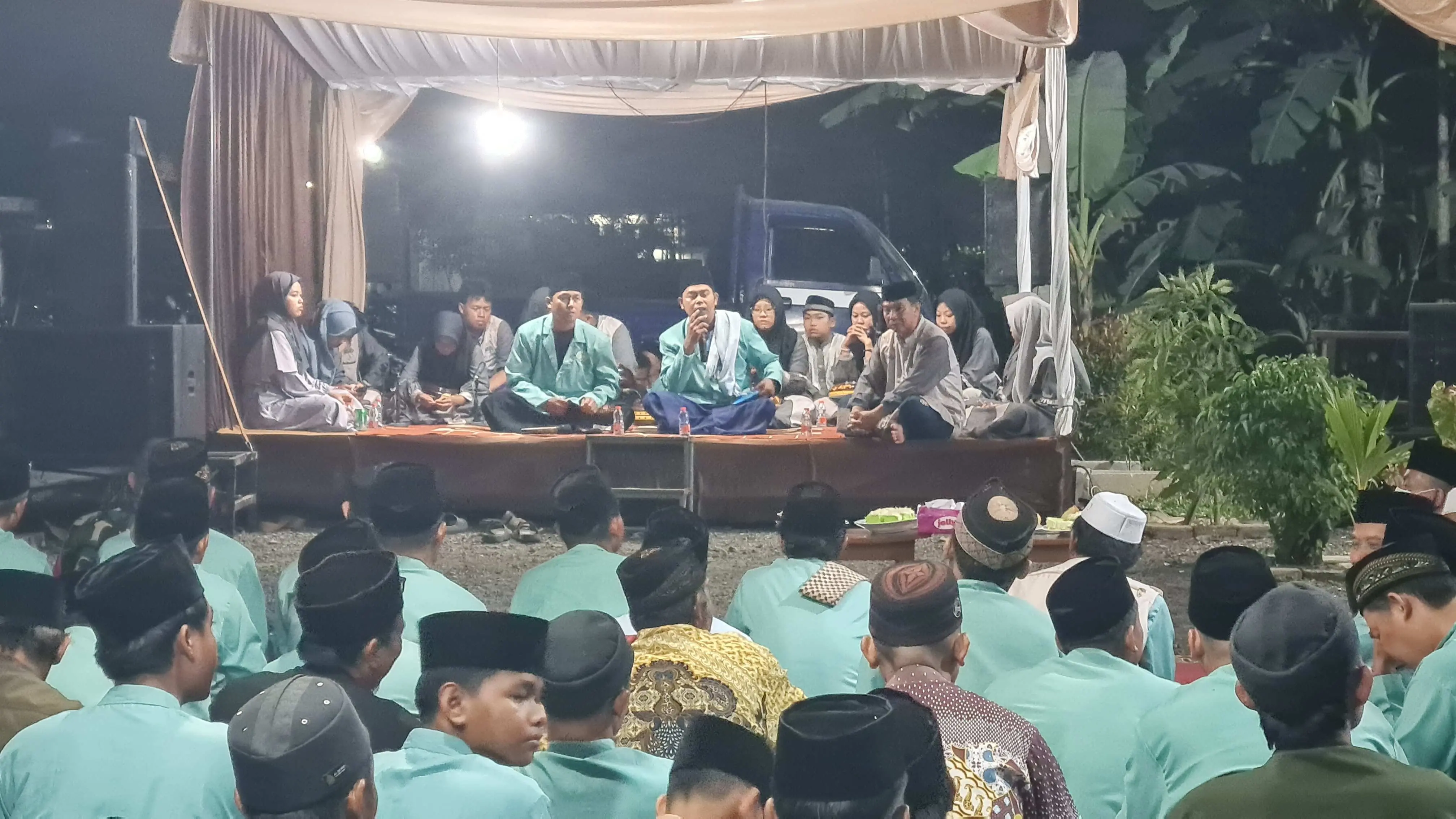 Acang Suryana Gelar Syukuran dan Doa Bersama di Villa Pos Silet Tlajung