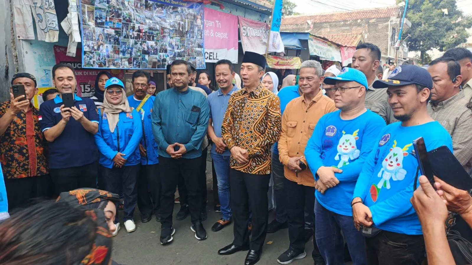 GMKB Rayakan Milad ke-5 dengan Aksi Berbagi untuk Warga Sukamulya