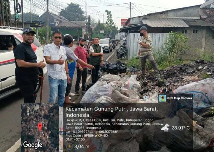 Sukseskan Lingkungan Bersih, TPS Liar di Kp. Tlajung RT 002 RW 009 Desa Cikeas Udik Resmi Ditutup
