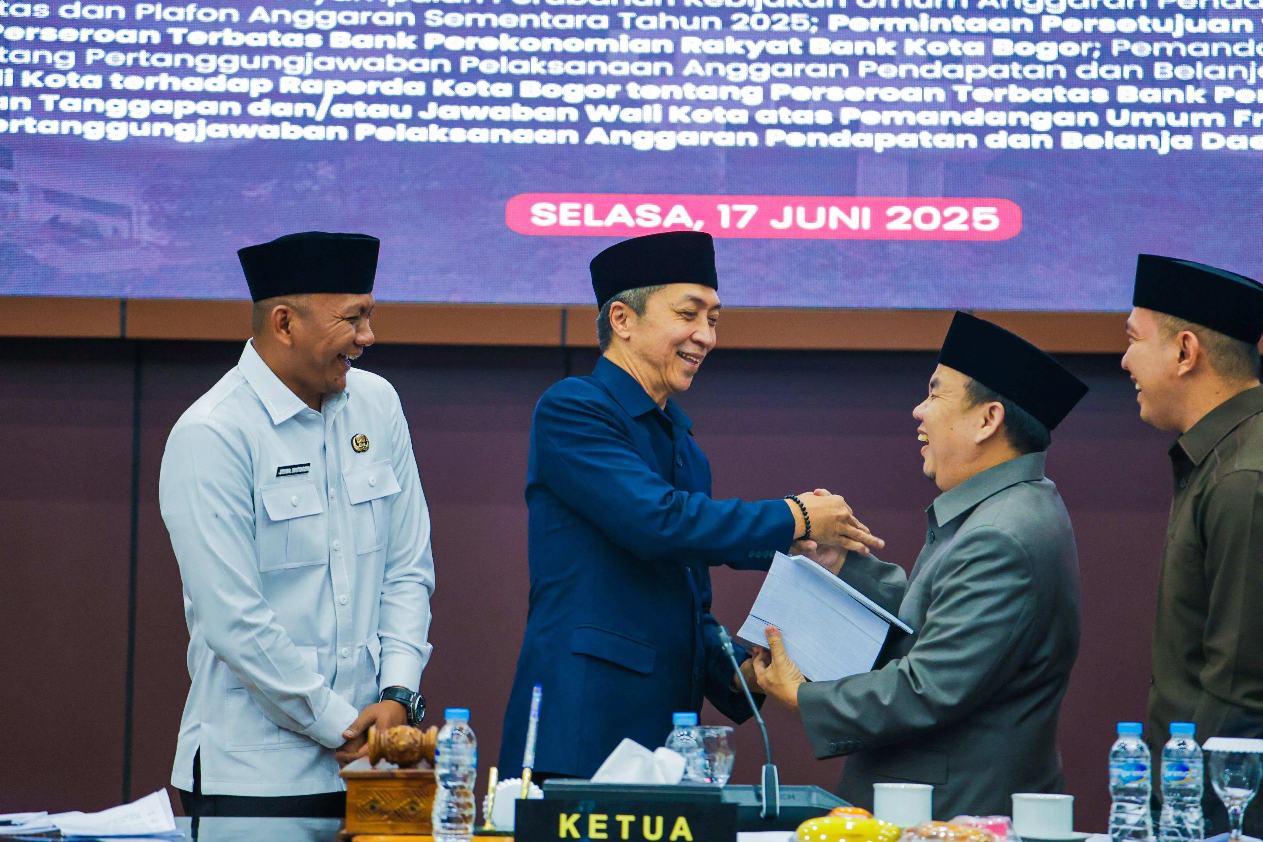 Pemkot Bogor Ajukan Perubahan KUA-PPAS 2025 dan Raperda APBD 2024 ke DPRD