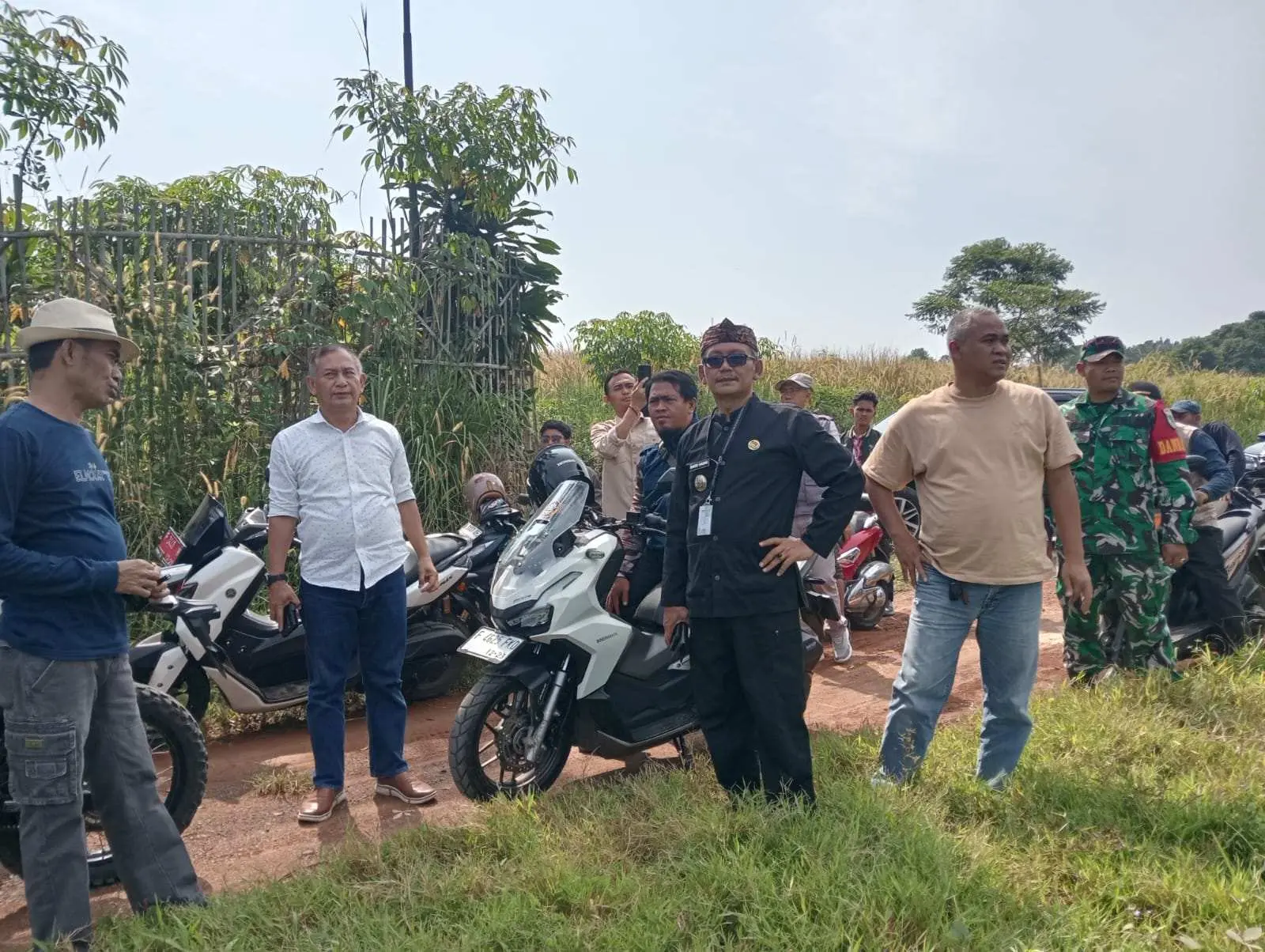 H. Ansori Setiawan Tinjau Lahan Alternatif Pusat Pemerintahan DOB Bogor Timur di Desa Sukaresmi