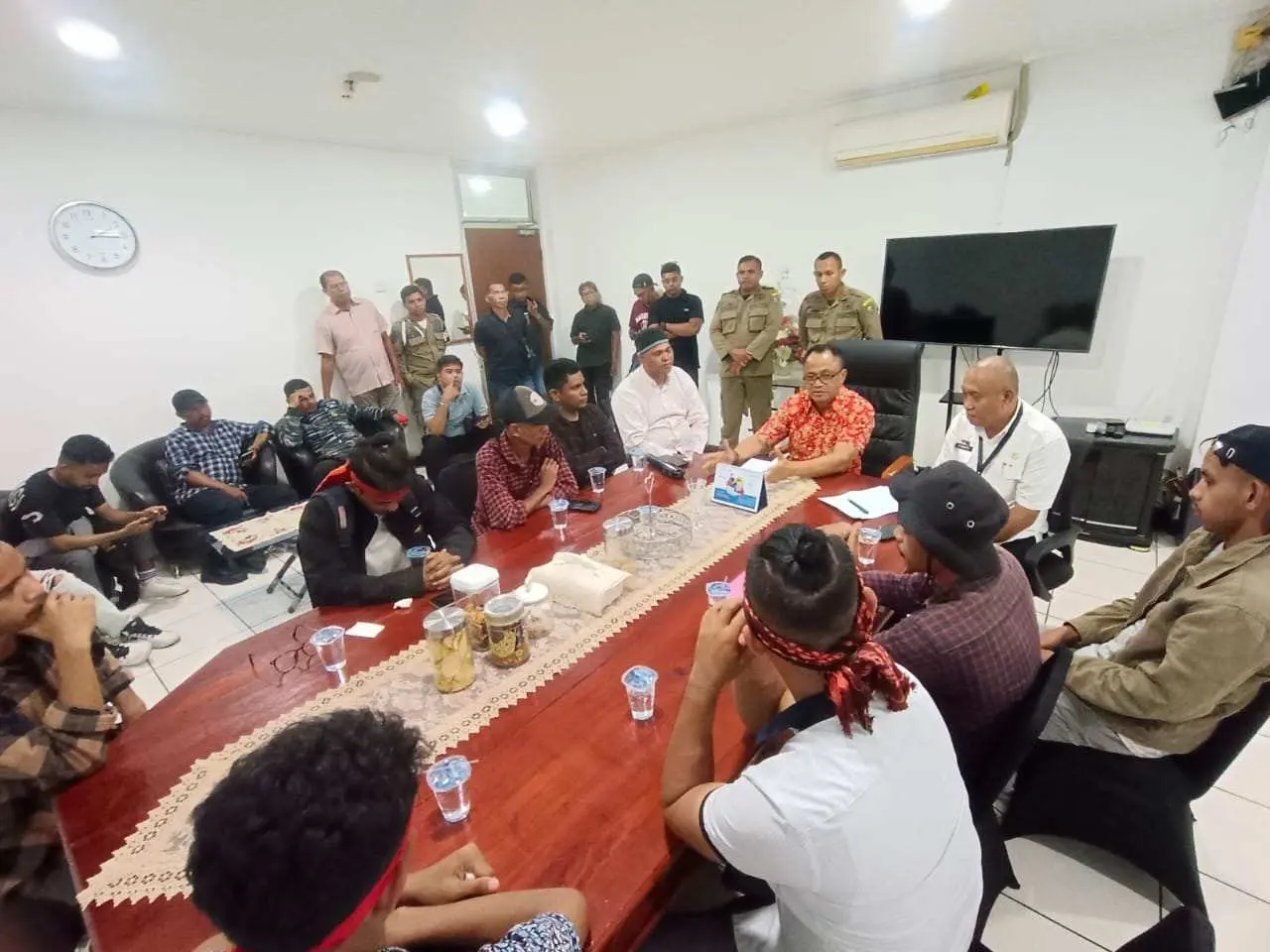 Mahasiswa Seira Demo di Ambon: Tolak Eksploitasi Ikan Terbang, Desak Usir Kapal Luar dari Laut Adat