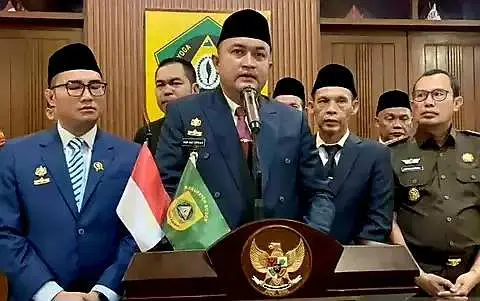 Bupati Bogor Lantik 13 Pejabat Baru Pimpinan Tinggi Pratama di Momen HUT ke-543 Bogor
