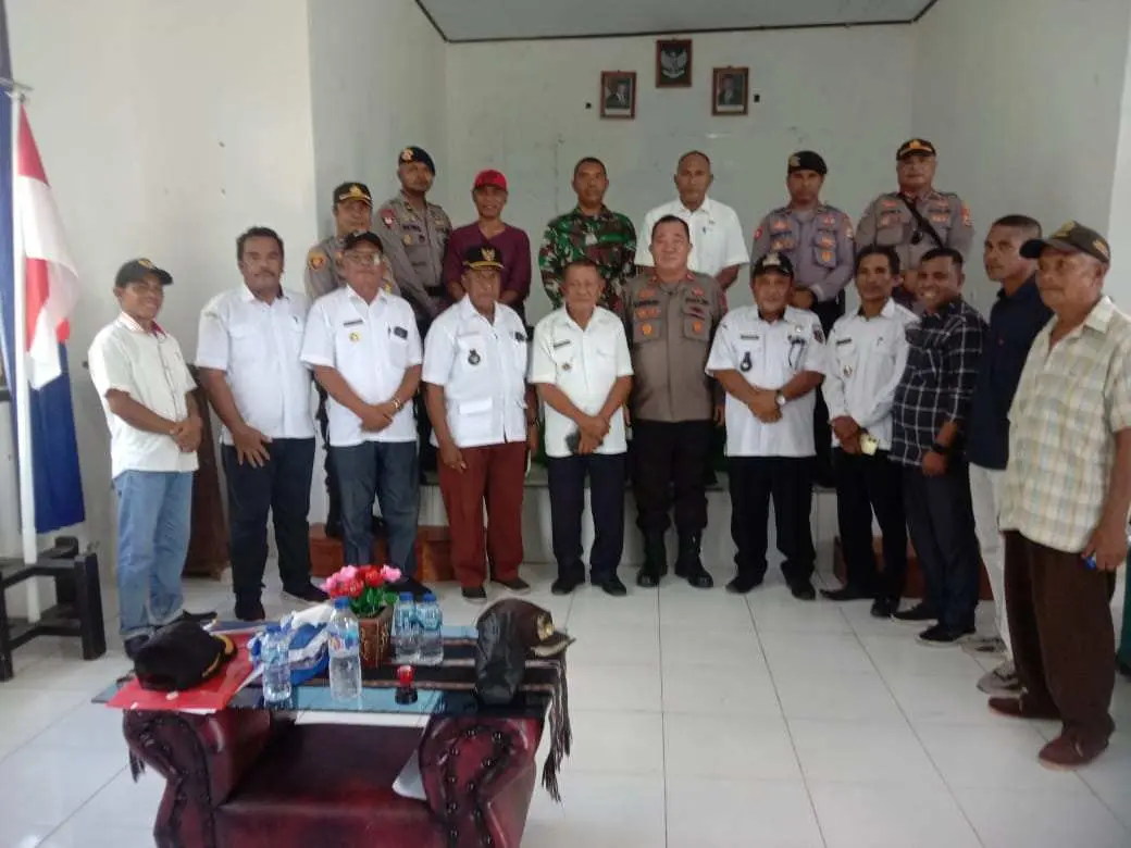 Perdamaian Desa Kandar dan Lingat Diteguhkan Lewat Penandatanganan Komitmen Keamanan di Kecamatan Selaru