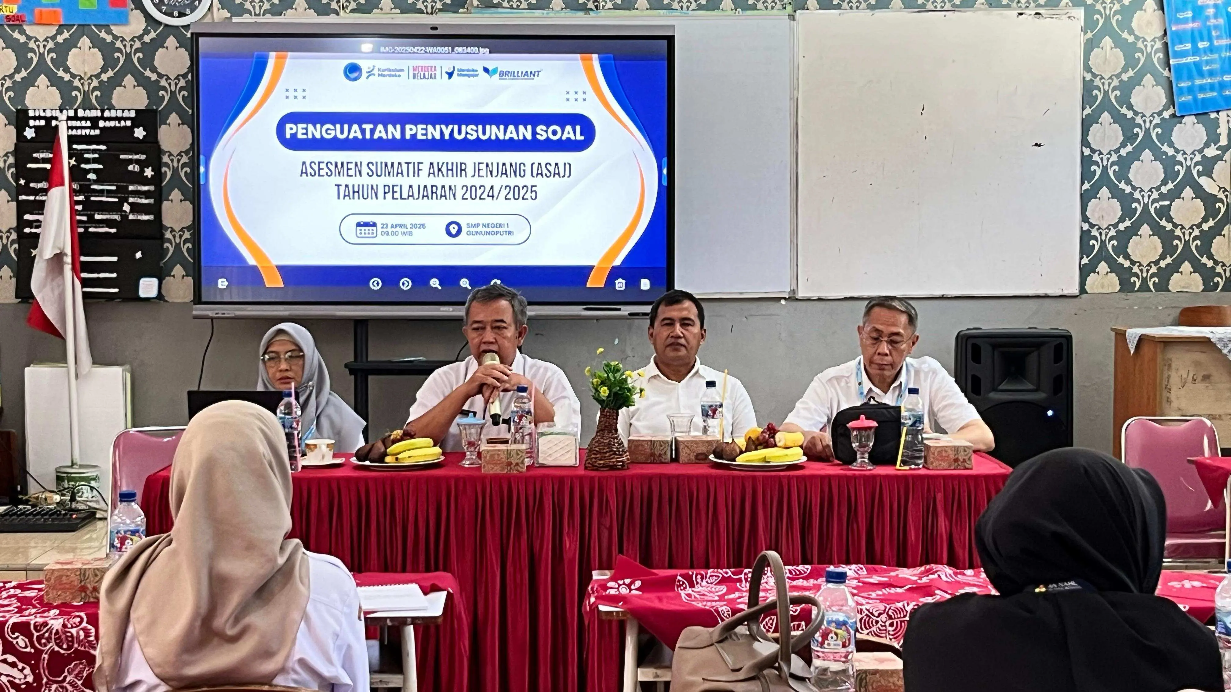 Perkuat Kualitas Pendidikan, Komisariat SMP Gunung Putri Gelar Penguatan Penyusunan Soal ASAJ 2024-2025