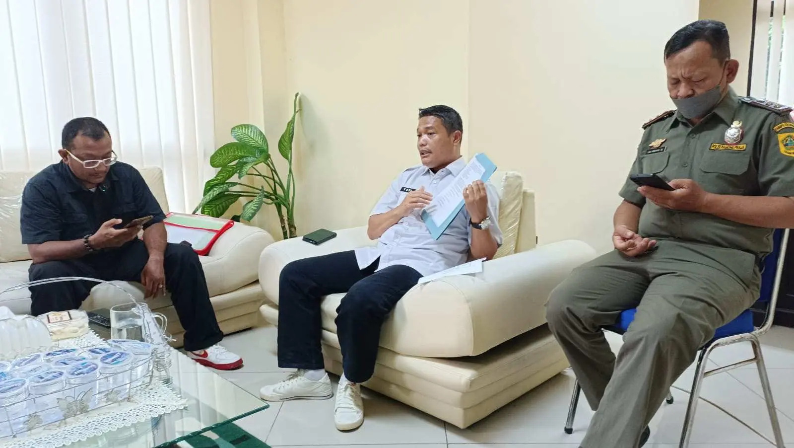 Camat Tamansari Tegaskan Netralitas di Tengah Polemik Warga Sukaluyu dan PT PMC