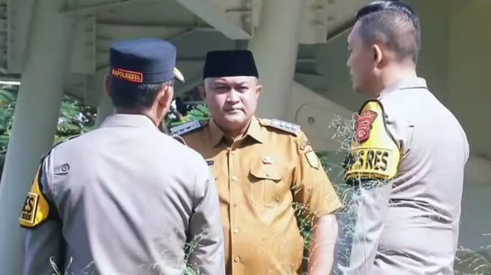 Bupati Bogor Panggil Kades Klapanunggal Terkait Permintaan THR Rp165 Juta