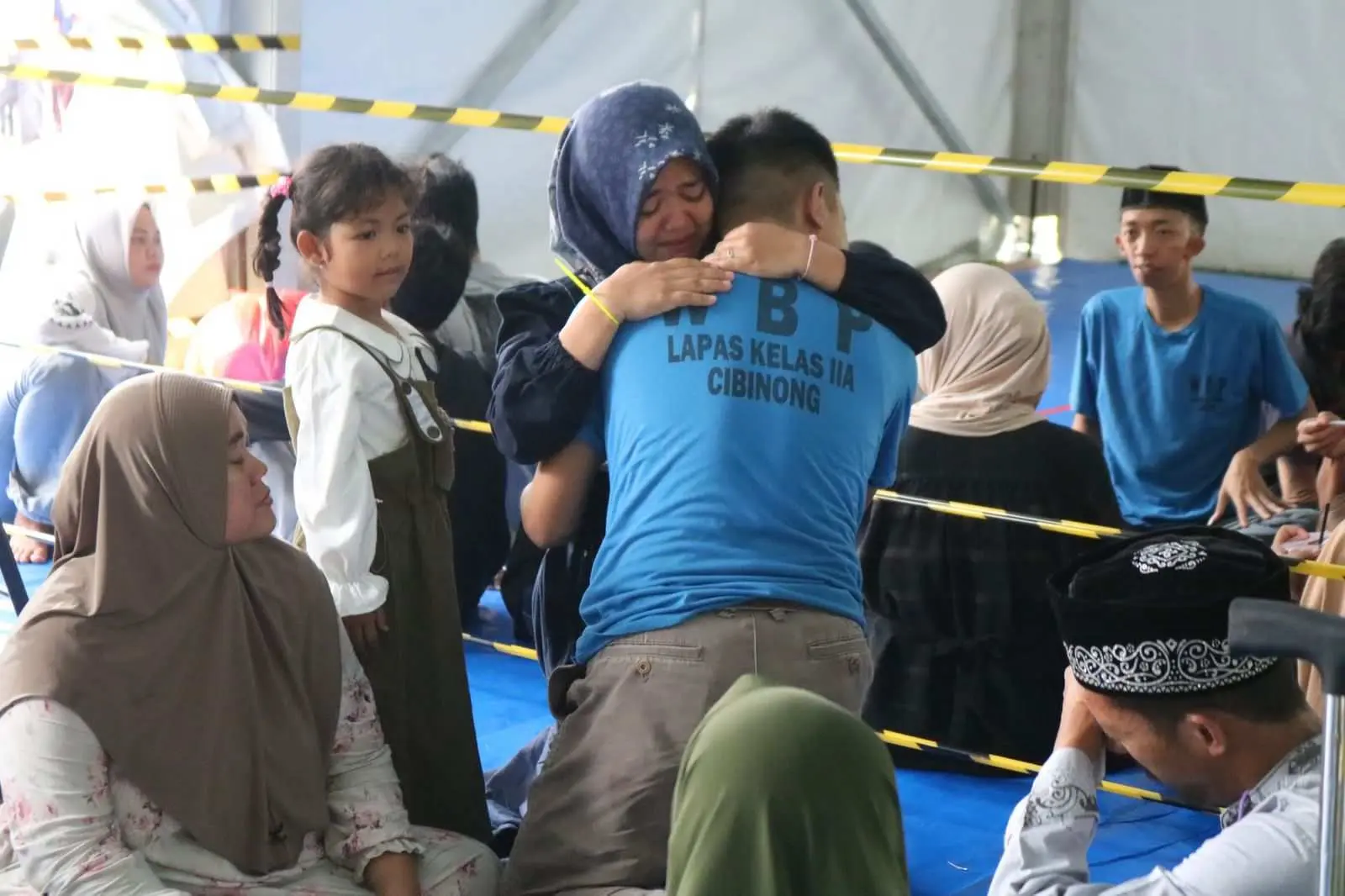 Lapas Cibinong Gelar Layanan Kunjungan Tatap Muka di Hari Raya Idul Fitri 1446 H, Penuh Haru dan Kebahagiaan