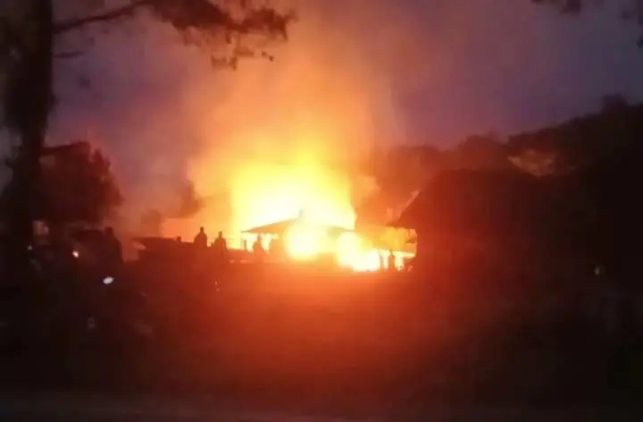 Kebakaran Melanda Villa di Sukamakmur, Kerugian Ditafsir Capai Ratusan Juta