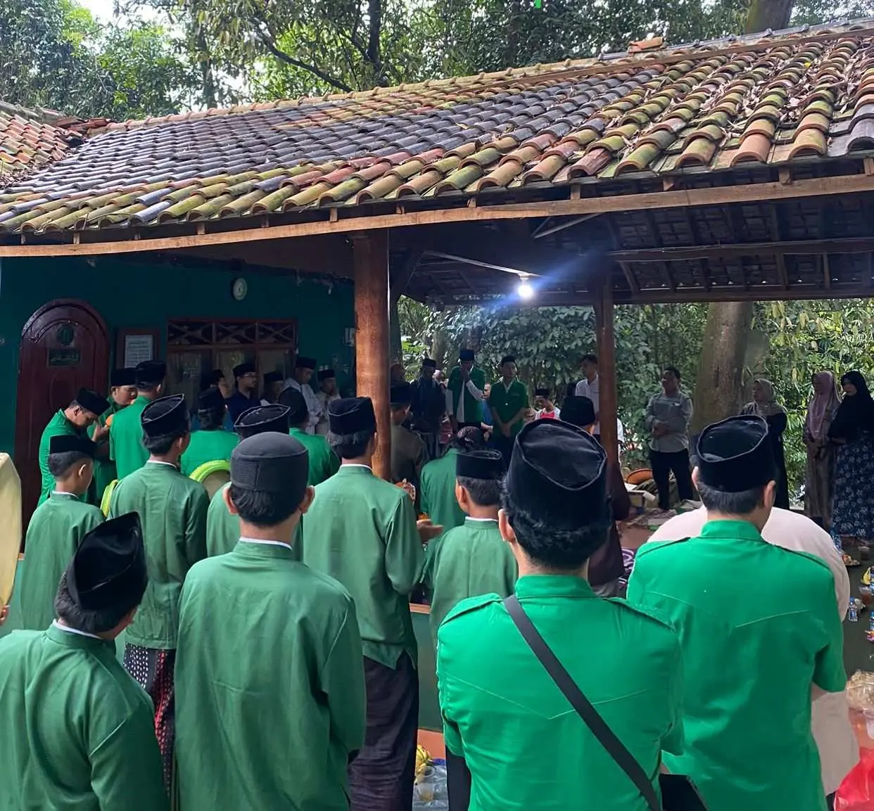 GP Ansor Cilodong Gelar Tawasul Akbar dan Cucurak, Jaga Tradisi Leluhur Menyambut Ramadan