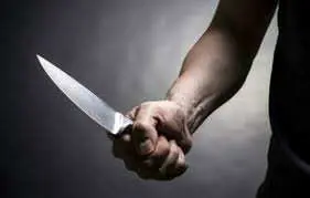 Keributan di Klapanunggal: Pria Berbaju Putih Lakukan Aksi Penusukan Brutal